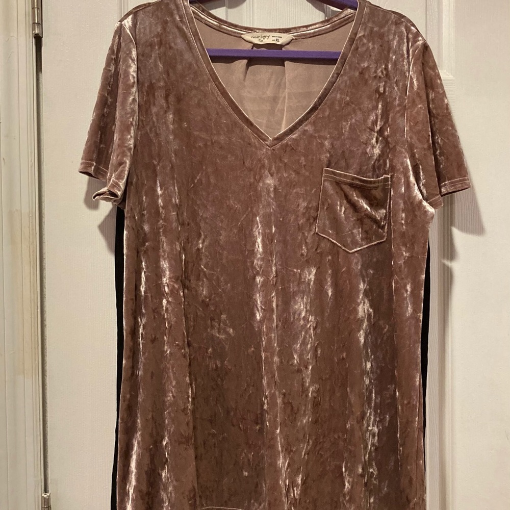 SPRING & MERCER VELVET LEGGING TEE